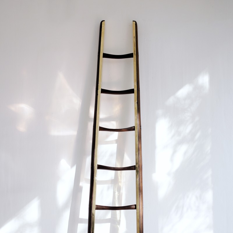 <a href=https://www.galeriegosserez.com/artistes/loellmann-valentin.html>Valentin Loellmann </a> - Brass - Ladder